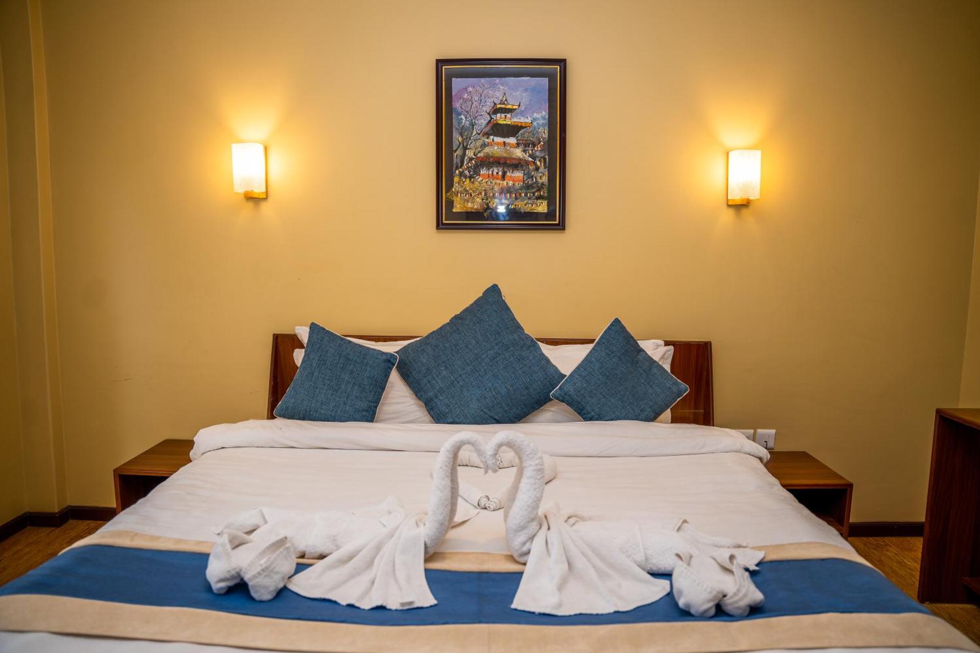 Hotel Glory Garden Pokhara Luaran gambar
