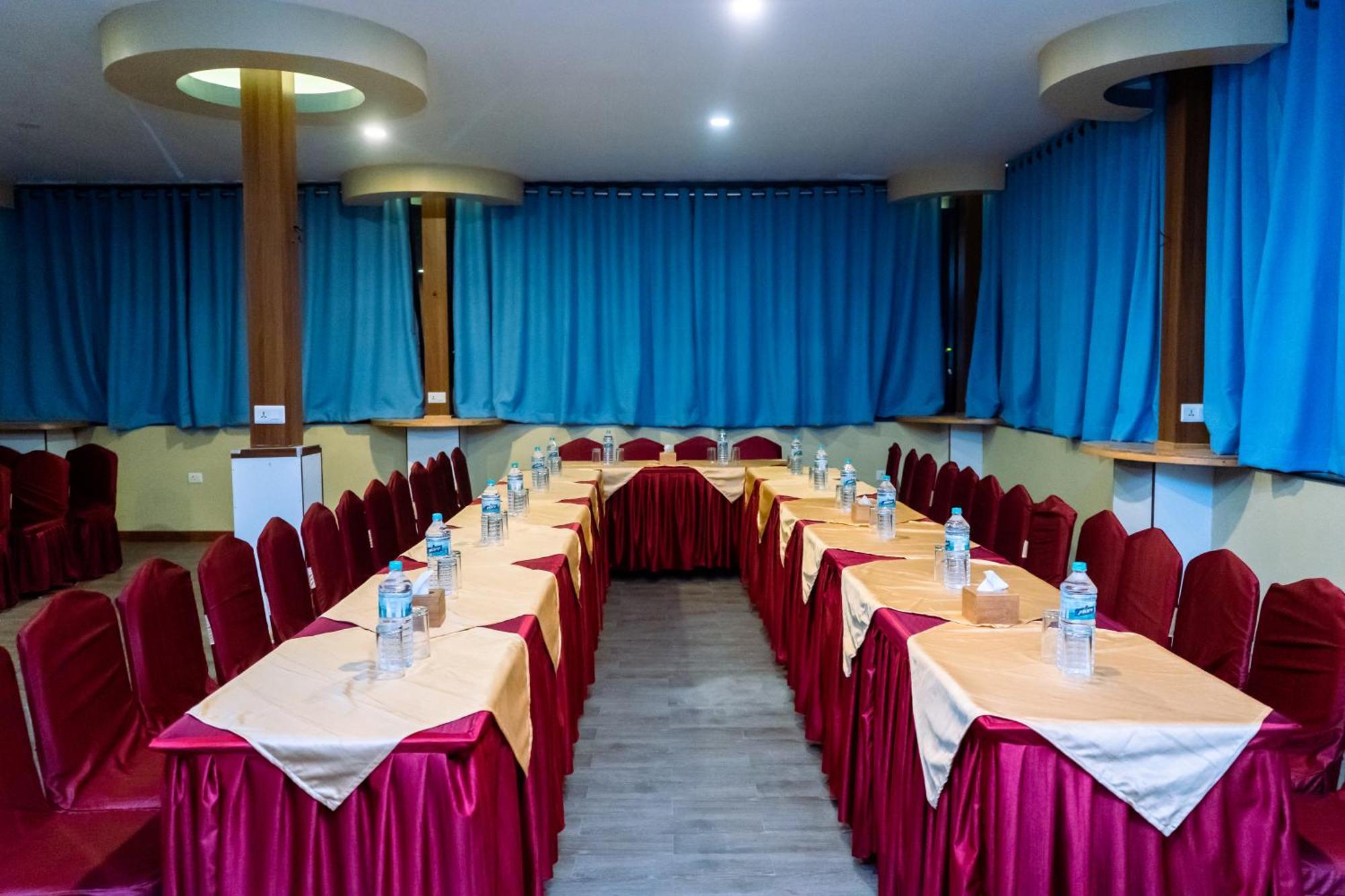 Hotel Glory Garden Pokhara Luaran gambar
