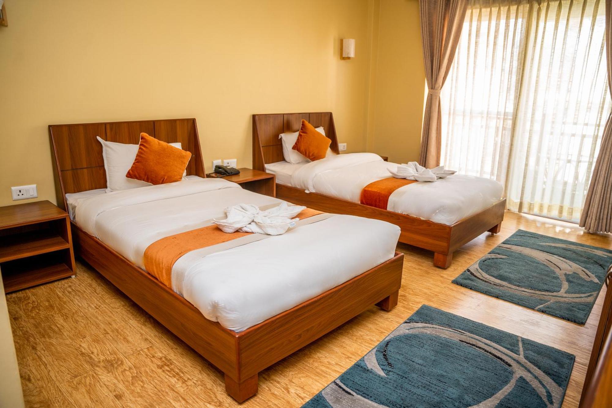 Hotel Glory Garden Pokhara Bilik gambar