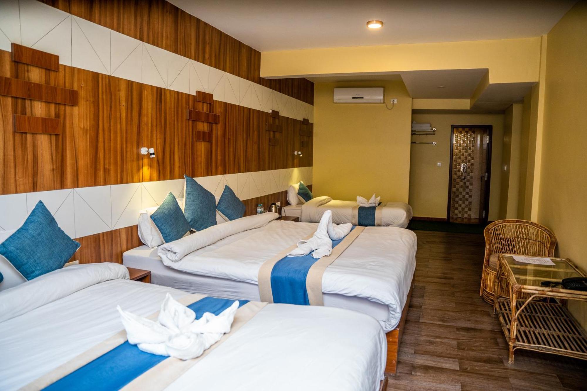 Hotel Glory Garden Pokhara Bilik gambar