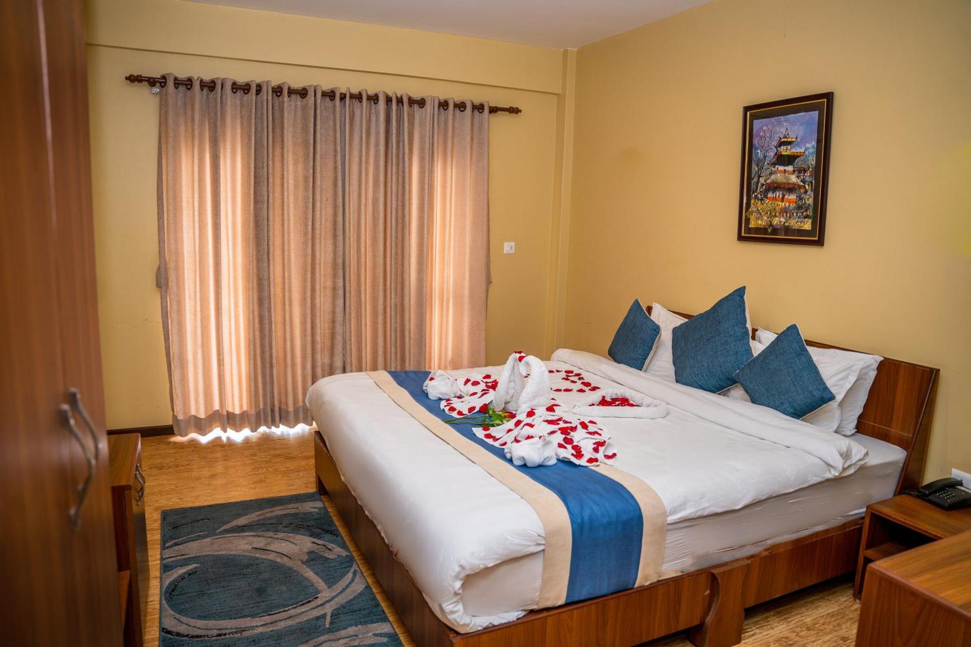 Hotel Glory Garden Pokhara Bilik gambar